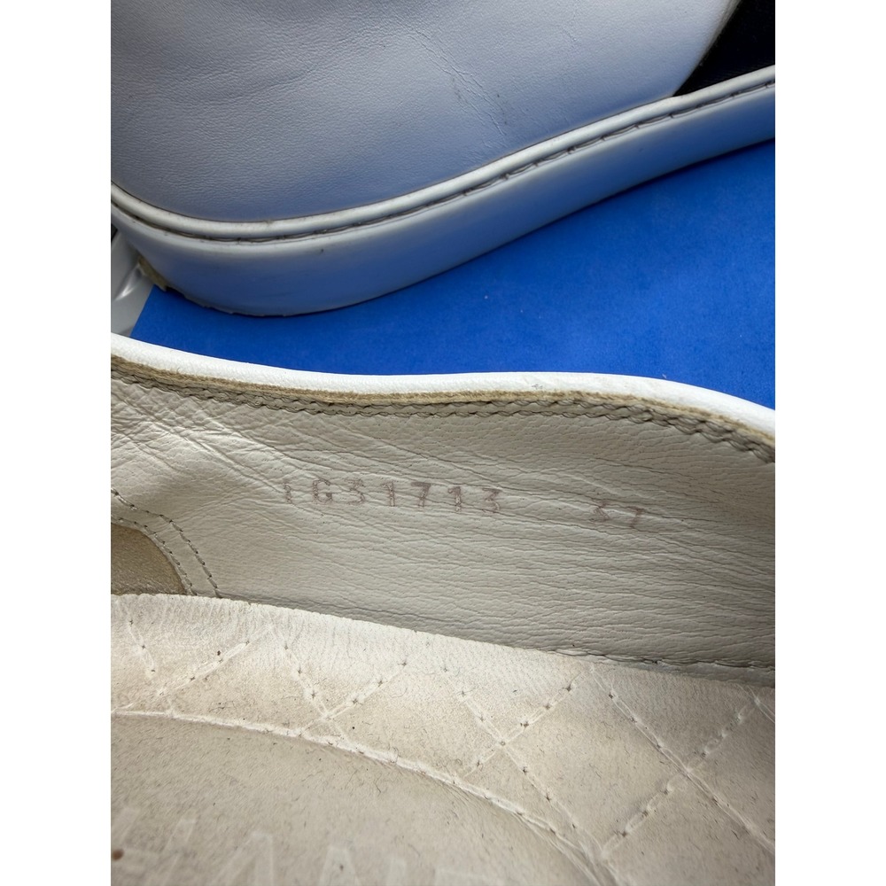 Chanel Two Tone Black White Leather Slip On Sneakers CC Logo Flats - Picture 12 of 15